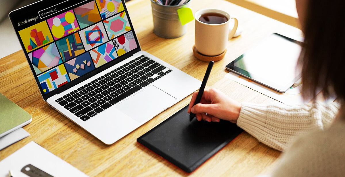 que hace un diseñador grafico tableta